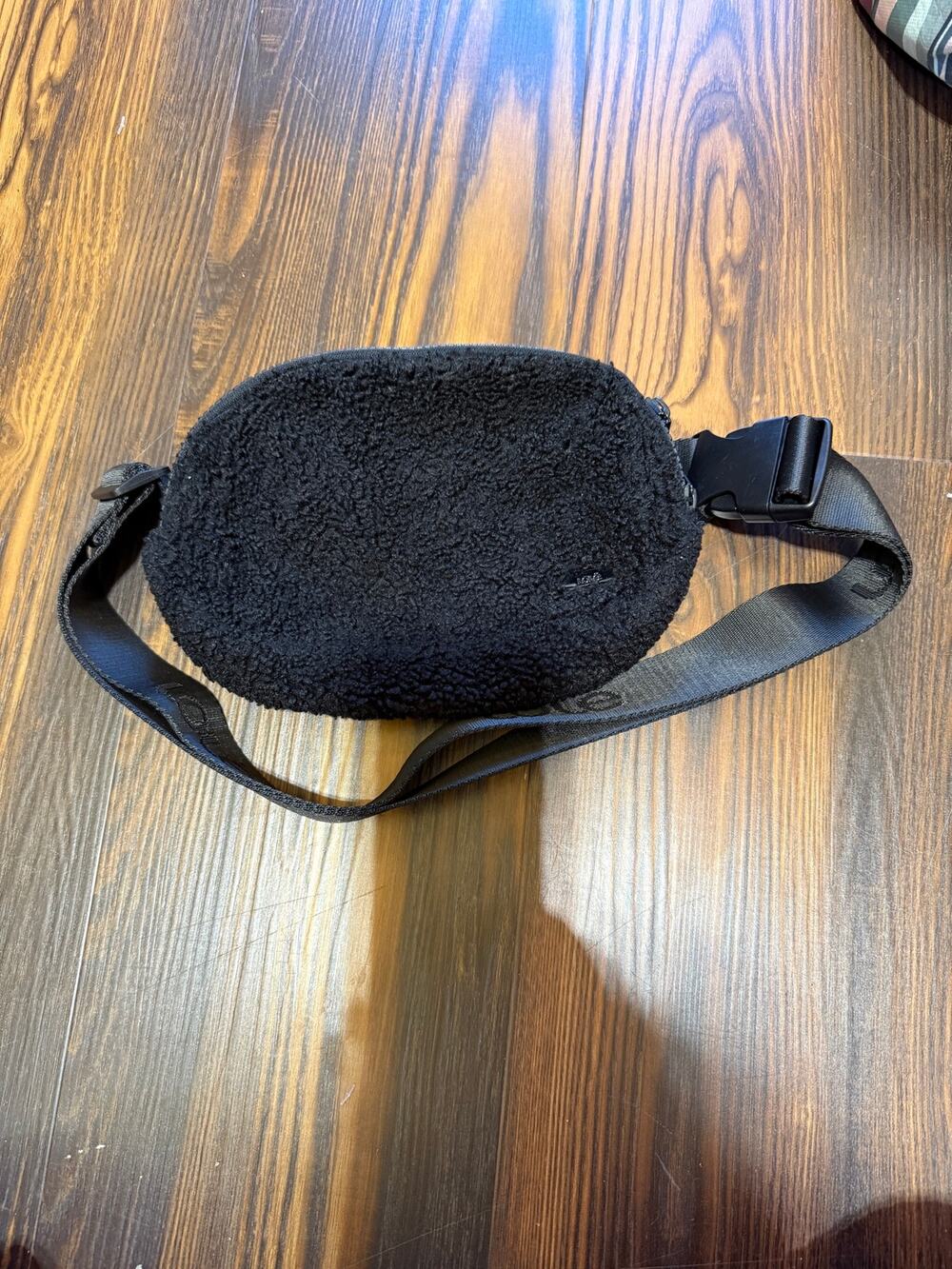 LOLE Sherpa Belt Bag Unisex Adjustable Strap